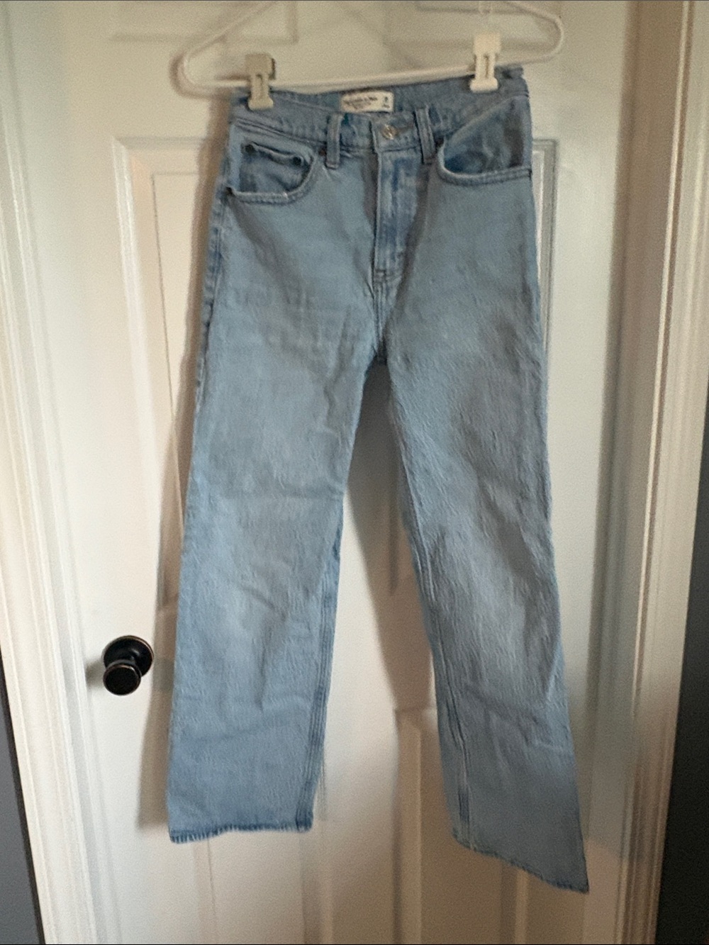 Abercrombie The 90s Relaxed High Rise Light Jean Size 25 Short